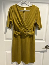Merona Medium V Neck Wrap Front Dress Green