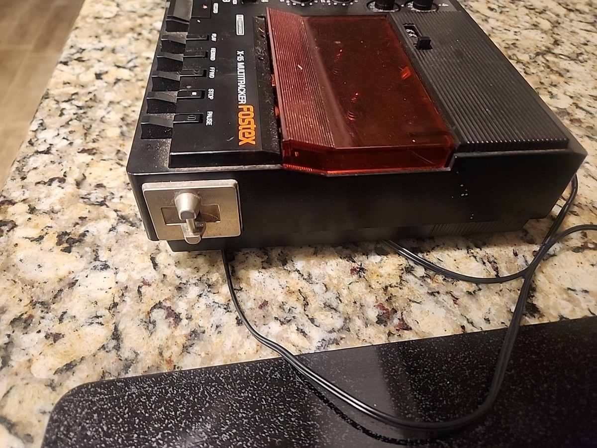 Fostex AT-7000 （旧アイデン）動作未確認 Fostex AT-7000 （旧