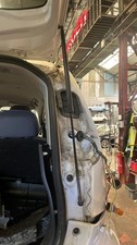 Verin de hayon / de capot Peugeot iOn