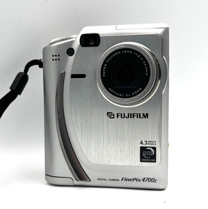 Fujifilm Finepix 4700 | eBay