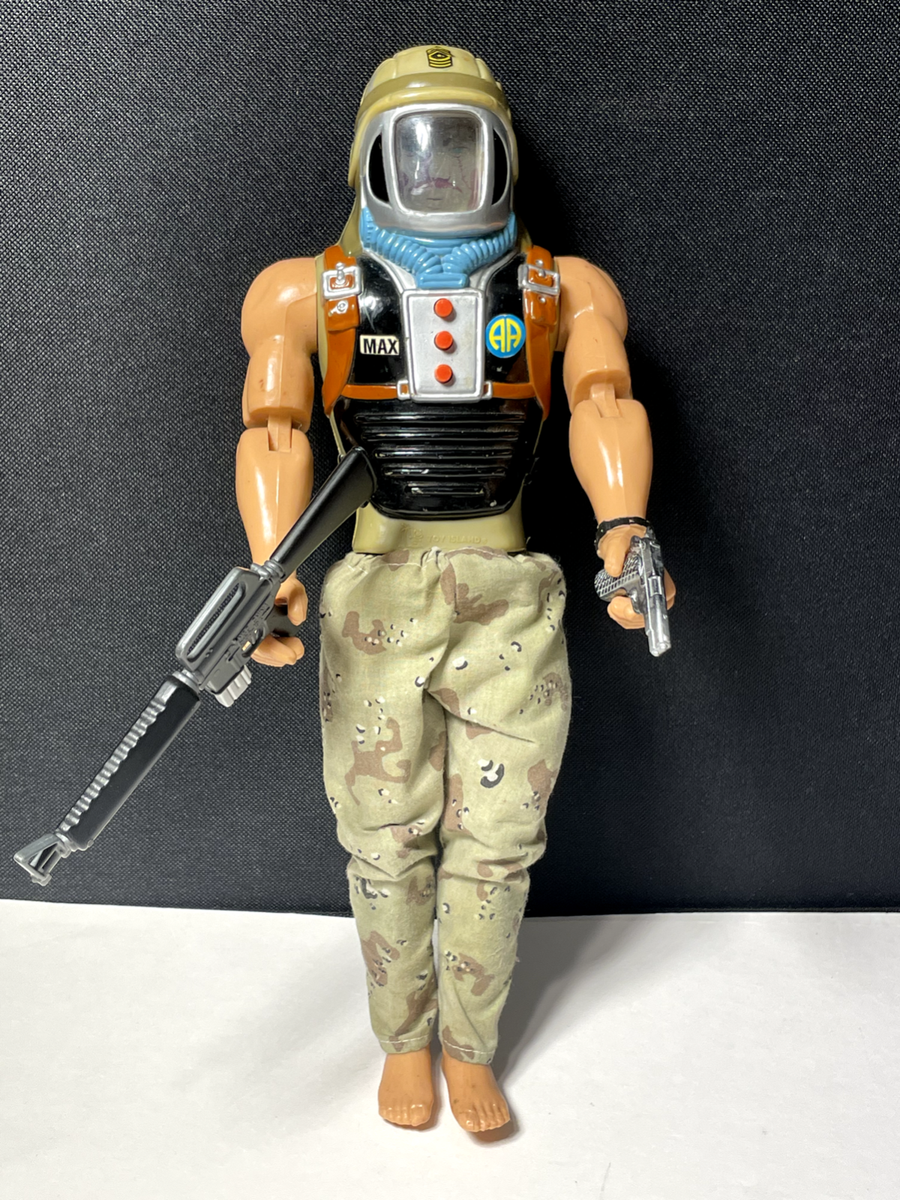 トイアイランド ランボー フィギュアセット 90s 1992 Toy Island Video Command Talking Face-Changing Action Figure
