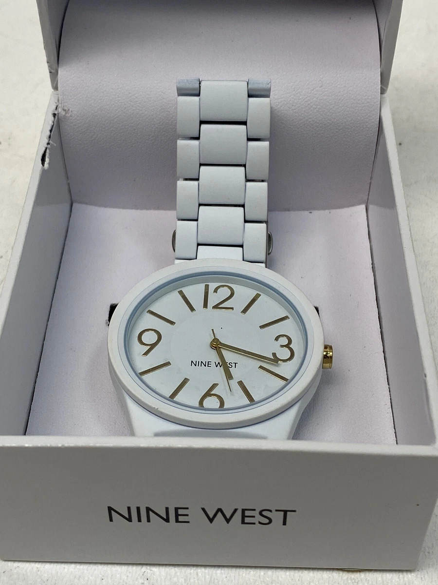 Nine West y121e Women s 42mm White And Gold Metal Watch