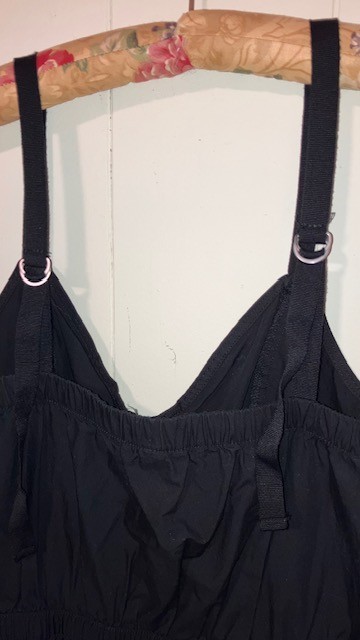 Universal Thread Black Jumper Size Medium Leg Bac… - image 5