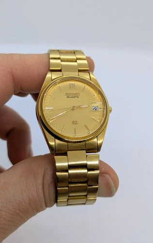 Vintage 1997 Seiko 5y22-600L Gold Tone Watch w/ Original Band *NOT WORKING*