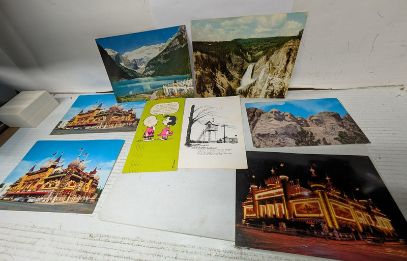 H ) Vintage Assortment Of Used Jumbo Post Cards -South Dakota - Canada- & Other