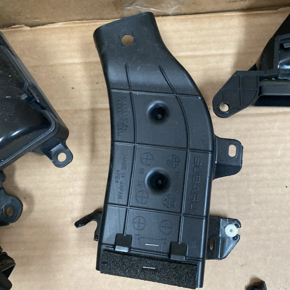 Climate 后暖通空调鼓风机电机 2014 斯巴鲁 Xv crosstrek 后部 45810FJ000 — 第 4/4 张图片