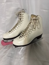 SP Teri Women's Professional SkateBoots and Blades size 10