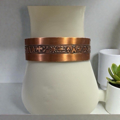 Embossed Nature Tribal Themed Adjustable Solid Co… - image 1