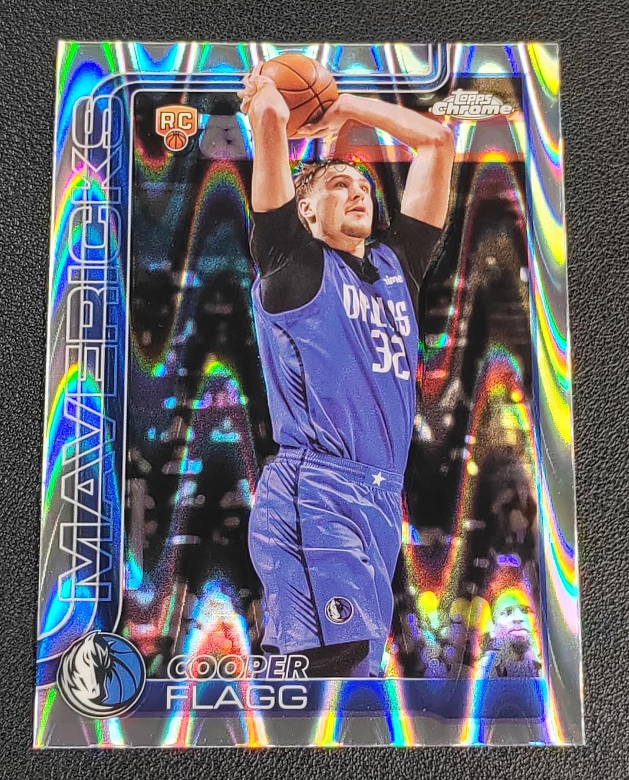 2025-26 Topps Chrome Cooper Flagg #251 RC Rookie RayWave Refractor -T2
