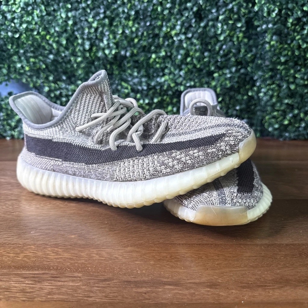 Preços baixos em Yeezy Boost 350 V2 White | eBay