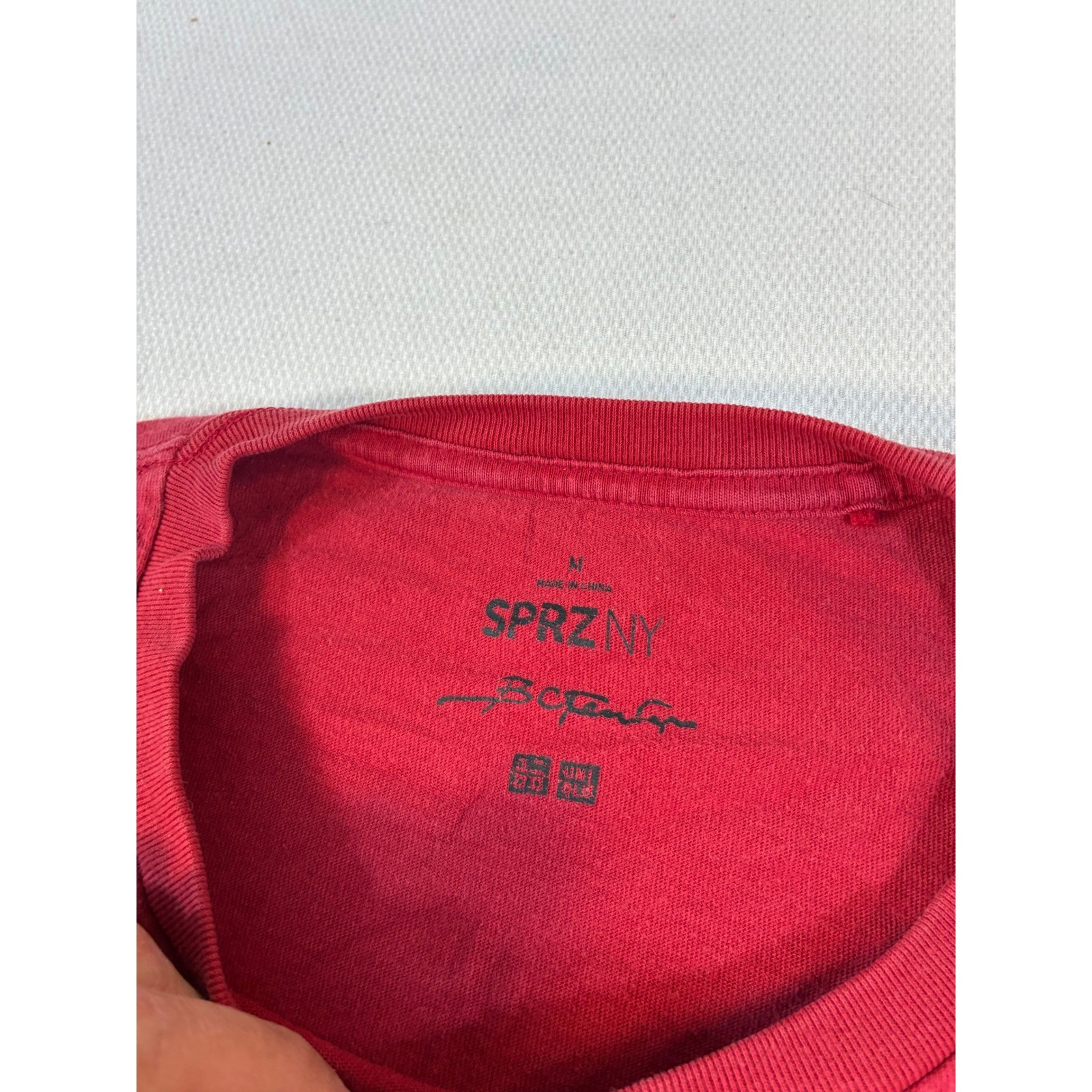 Uniqlo SPRZ NY Stenberg Brothers Russian Art Graphic T-Shirt Red Mens Medium thumbnail 4