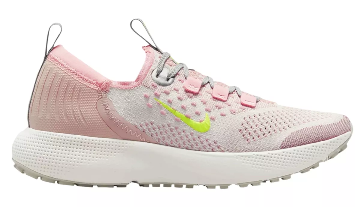 Nike Escape Run Flyknit Women