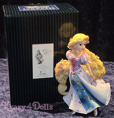 Disney Showcase Couture De Force Figurine Tangled Rapunzel NEW! | eBay