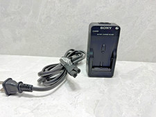Genuine Sony BC-V615 Battery Charger for Sony NP-F Series Batteries OEM Inc Cord