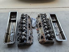 Complete Pair Original Cast Iron Cylinder Heads For Sbc Chevy 350 Engine