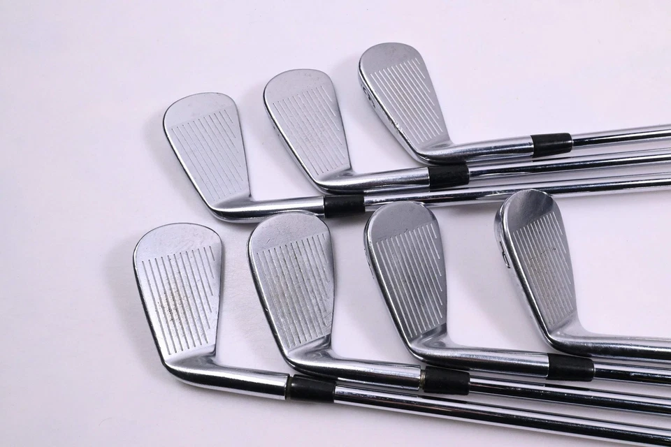 Titleist 714 MB Irons / 4-PW / Regular Flex Steel Shafts - Image 3 of 4