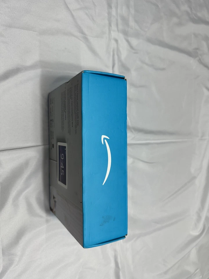 TOTALMENTE NUEVO Panel de Control Hogar Inteligente Amazon Echo Hub 8" con Alexa - Blanco Foto 3 de 4