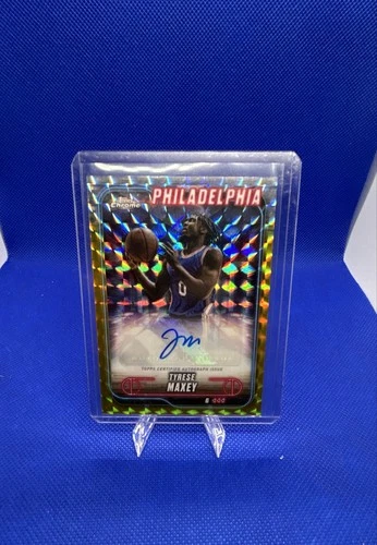 2024-25 Topps Chrome-Autographs Tyrese Maxey Gold Geometric Refractor 07/50!!🔥