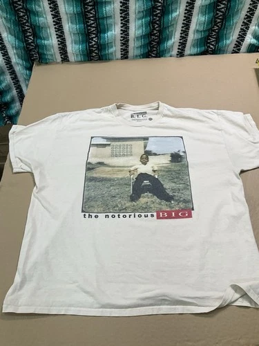 The Notorious BIG Size 2xl Mens Vintage Hip Hop Tee Shirt Ra Vintage vintage concert t-shirt, vintage, size XXL, single stitch, B+ condition