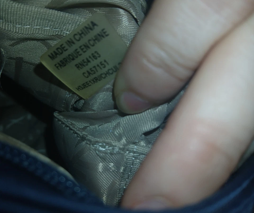 Calvin Klein Crossbody Nylon Navy Blue Adjustable Strap 11x11" - Image 2 of 4