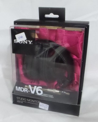 Sony MDR-V6 Over the Ear Headphones - Black for sale online | eBay Sony MDR-V6 Over the Ear Headphones - Black for sale online | eBay
