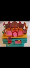Polly Pocket Spieldose Mini Modell Eisbahn