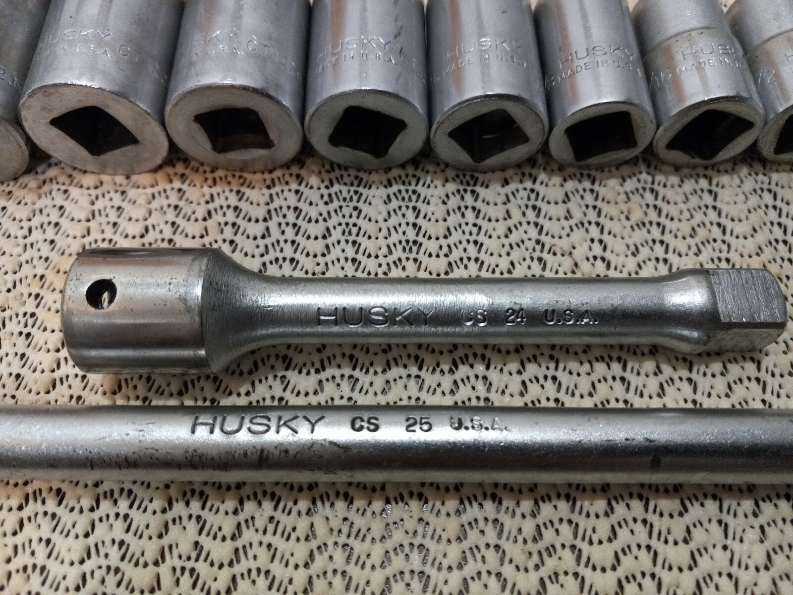 VTG HUSKY TOOLS 9-PC SOCKET SET 1/2
