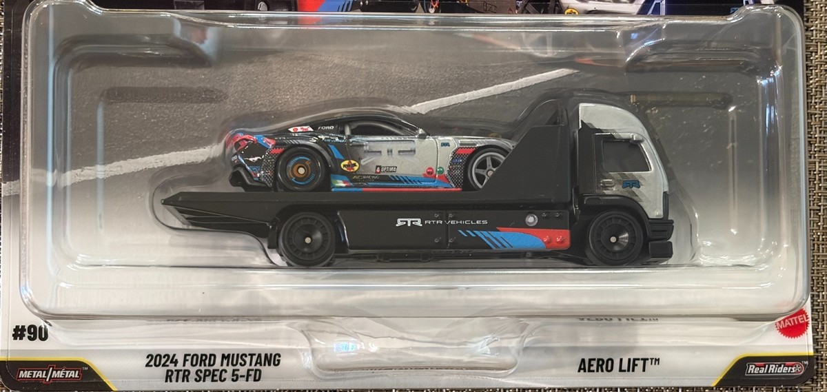 2026 Hot Wheels Team Transport # 90 ,2024 Ford Mustang RTR Spec 5