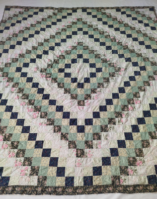 Vintage Handarbeit schöne ''Trip Around the World'' bunte Decke 92x87 cm