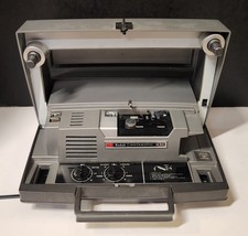 Vintage Kodak Instamatic M90 Movie Projector Super 8 Film Projector NY Untested