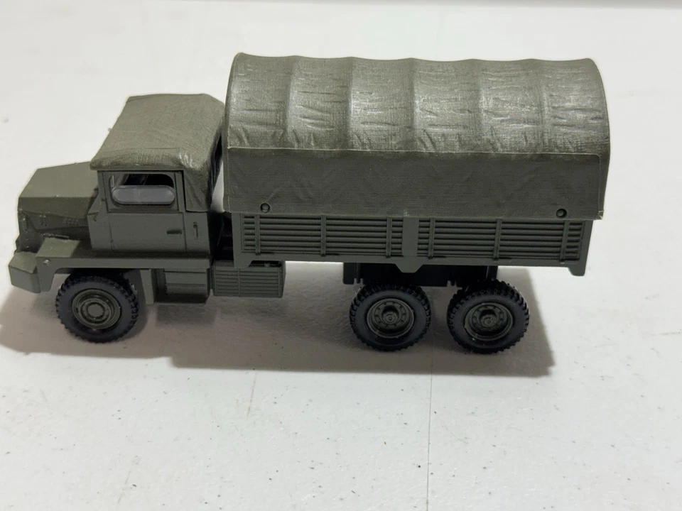 SÓLIDO - BERLIET GBC KT TRUCK - COLEÇÕES DE MACHADOS - CAIXA 1/50 VERDE VINTAGE - Imagem 4 de 4
