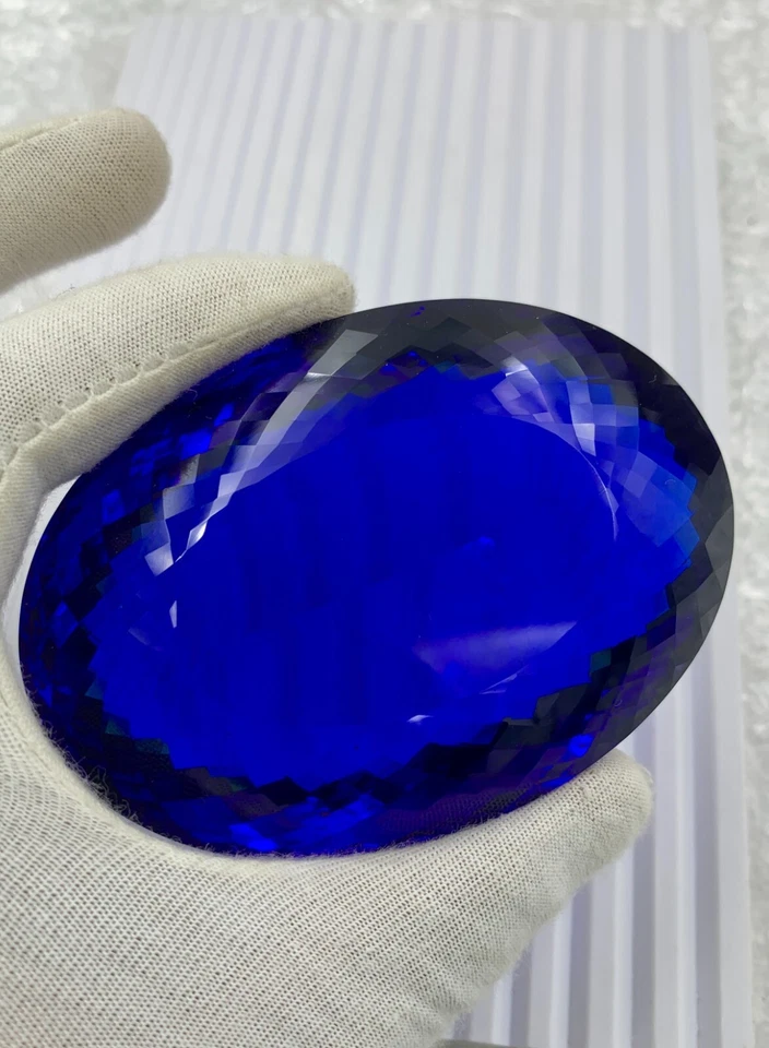 893 CRT High Quality Oval Tanzanite Quartz, Faceted Cut Big Size Quartz Gemstone - Image 4 of 4