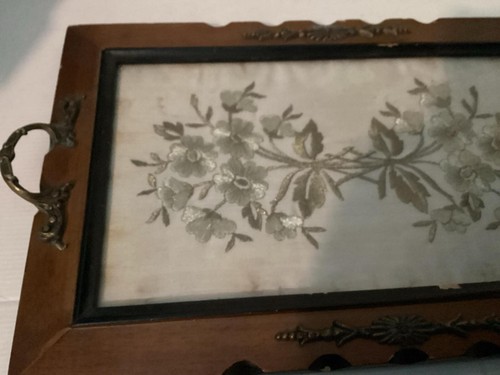Vintage Wooden & Metal needlework flower Dresser/Vanity tray 1960s - Foto 3 di 6