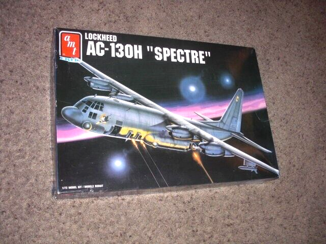 Vintage AMT Ertl Lockheed AC-130H Spectre 8690 1/72 Scale NEW  
