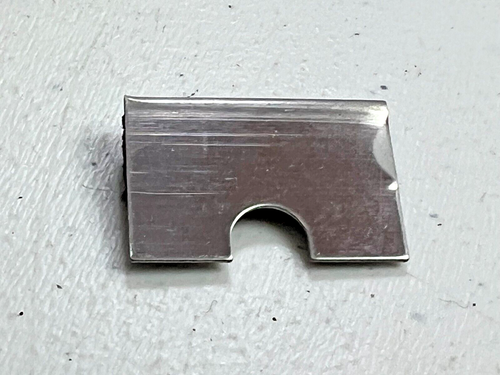 1956 1957 LINCOLN CONTINENTAL MKII 4049017 WEATHERSTRIP CLIP WITH FELT STRIP - Picture 5 of 6
