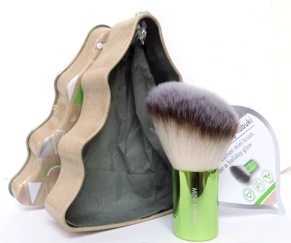 Ecotools The Mini Highlighting Kabuki Brush in a pretty gift box - Bild 2 von 2