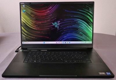 Razer Blade 17 17,3'' QHD 240Hz, i9-12900H, 16GB, 1TB, GeForce RTX 3070 Ti