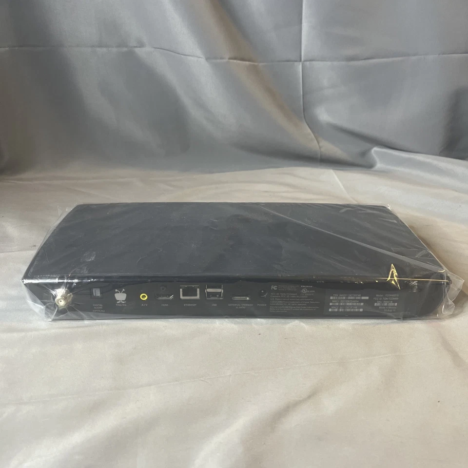 TiVo Roamio OTA Series 5 (TCD846510, 500GB) DVR Streaming Player - Image 4 of 4