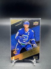 2017-18 Upper Deck Tim Hortons Stat Makers #SM9 Henrik Sedin