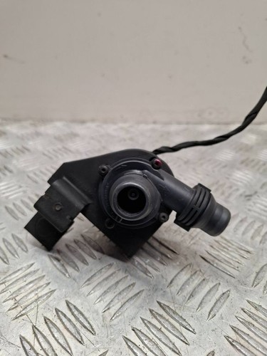 BMW 5 E60 E61 2006 Zusatzwasserpumpe 6922647 Diesel 170kW