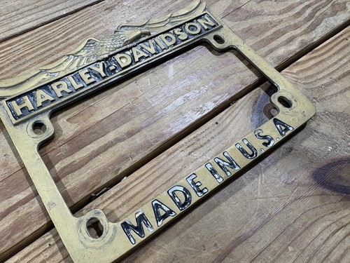 Vintage Solid Brass Harley Davidson Eagle Motorcycle Plate Frame 1981