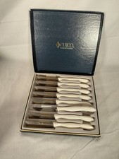 CUTCO Serrated Steak Knives Set of 8 Pearl White Handles with Box