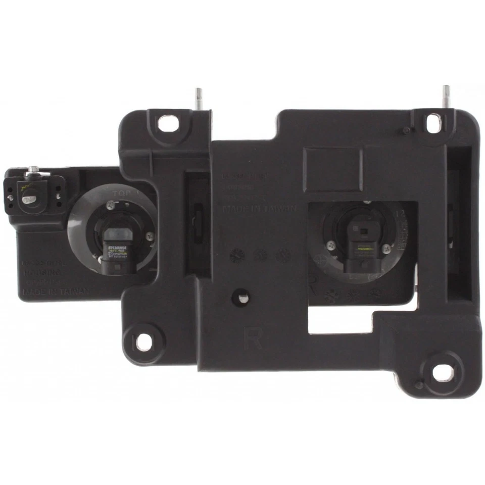 For 2001 2002 GMC C3500HD Headlight Assembly Driver and Passenger Side (DOT) - Image 2 of 4