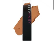 Huda Beauty #Fauxfilter Skin Finish Buildable Coverage Foundation Stick Nutmeg