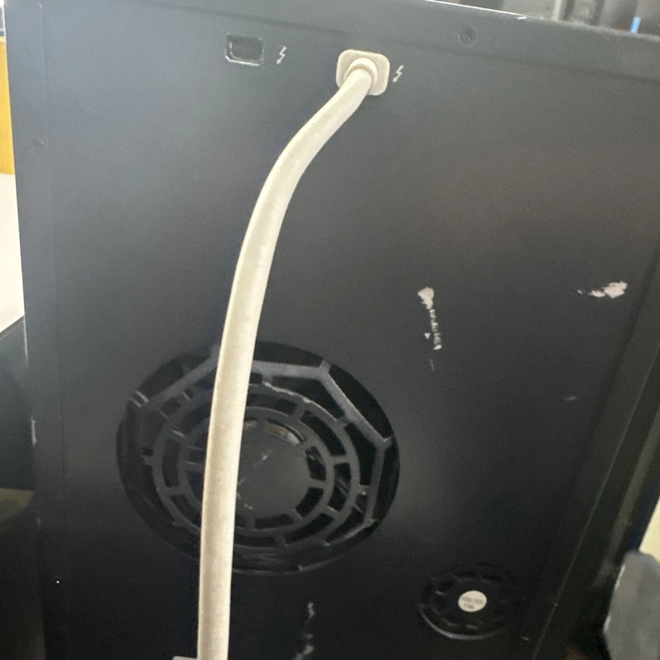 Promise Technology Pegasus R6 Thunderbolt 2 10TB - Image 2 of 3