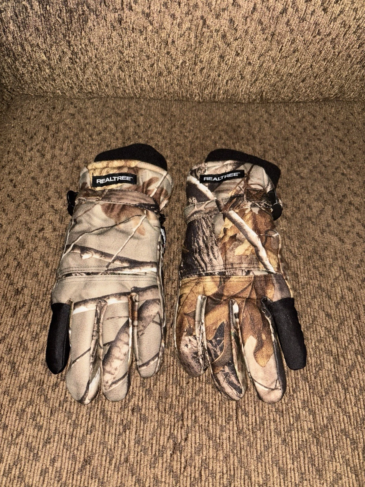 Realtree Camo Hunting Gloves Thinsulate Insulated Winter Outdoor M
Opens in a new window or tab