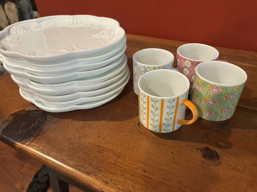 Indiana Milk Glass Set Of  9 Plates Vintage Harvest Grape Pattern Holiday Events