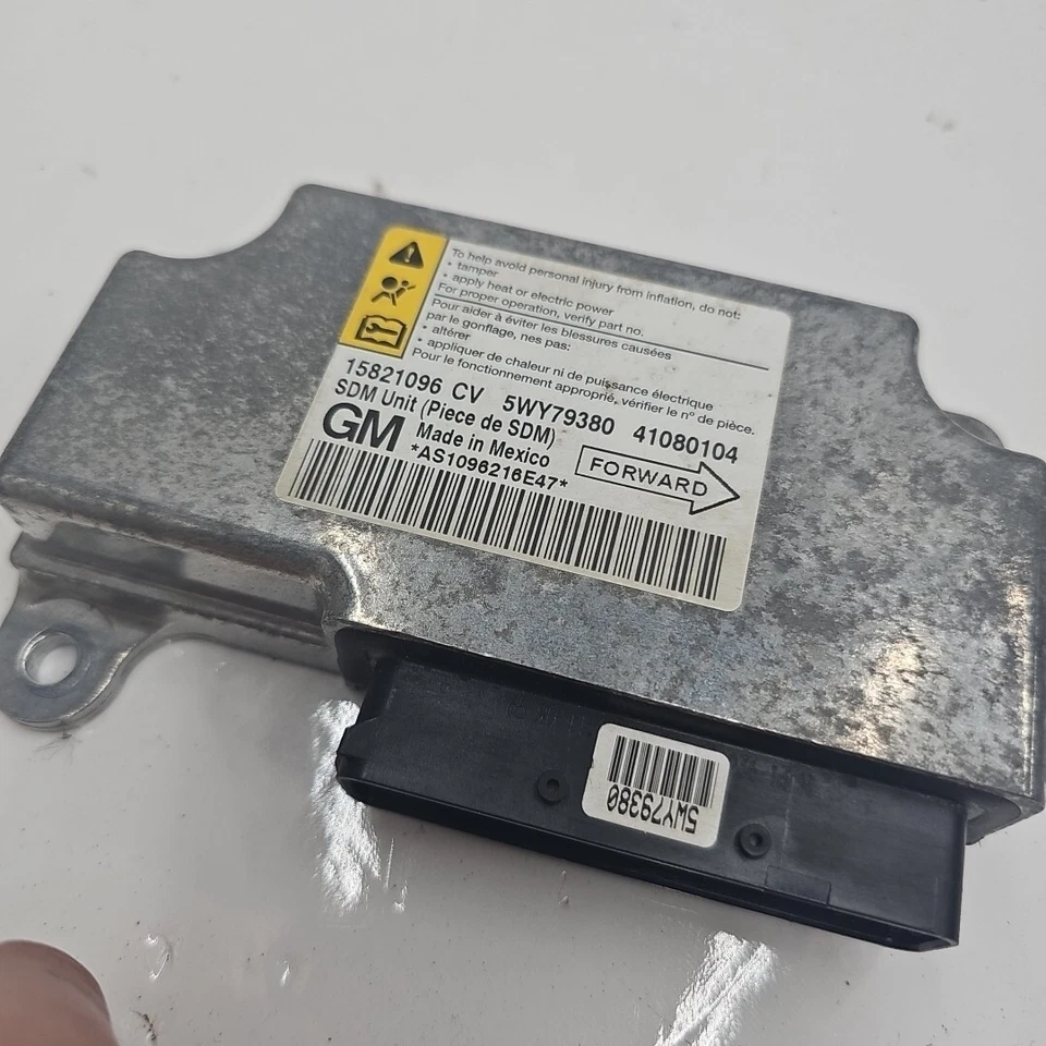 2008-2010 Chevrolet Malibu Safety SDM Unit Control Module 15821096 Genuine OEM - Image 2 of 2
