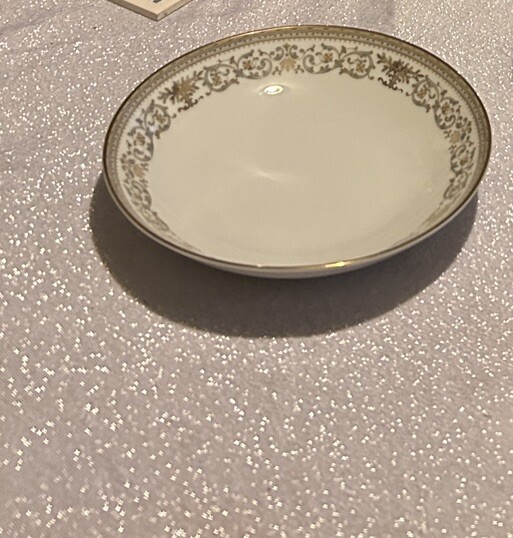 Picture 1 of 3