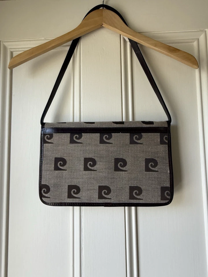 Bolso de hombro con sobre Pierre Cardin Foto 3 de 4